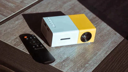 CinemaPocket Home Projector